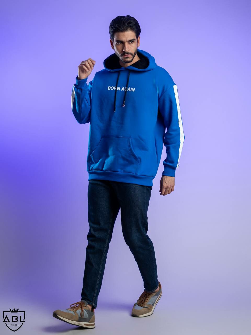 هودی پشت طرحدار